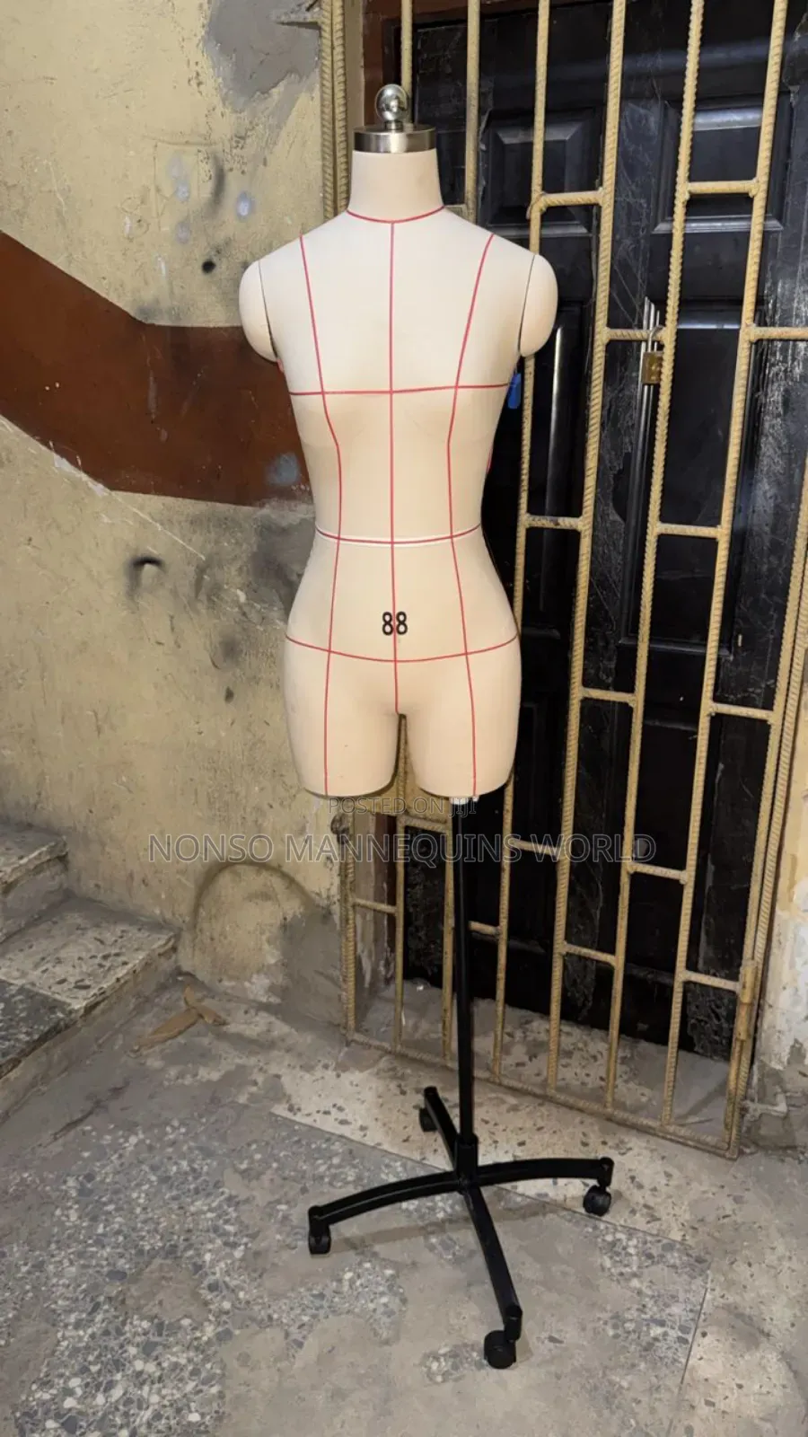 Size 8 Fully Pinnable Dress Forms