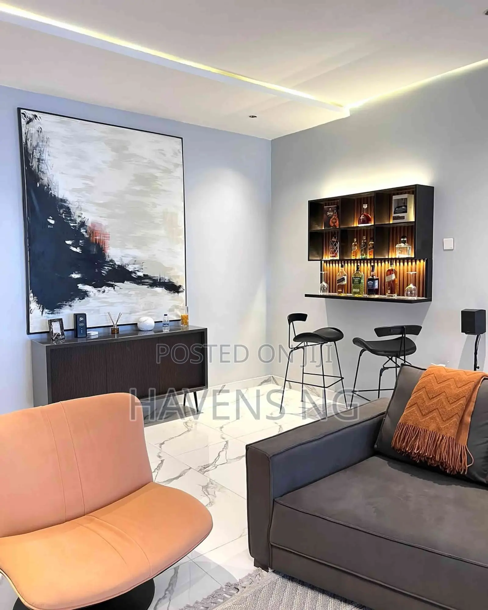 Clean 2-Bedroom Apartment Available for Short Let.