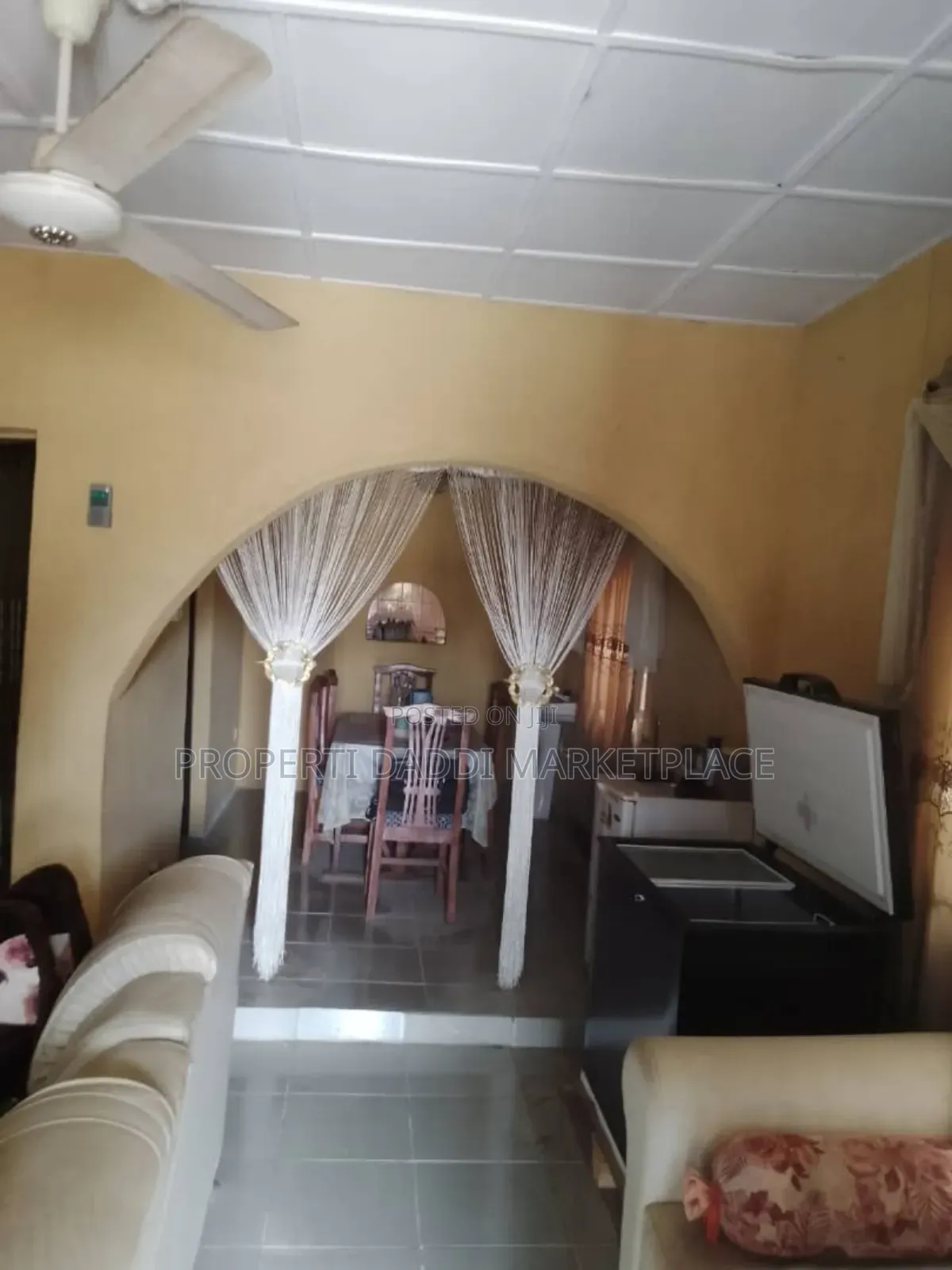 3bdrm Bungalow in Ayobo for sale