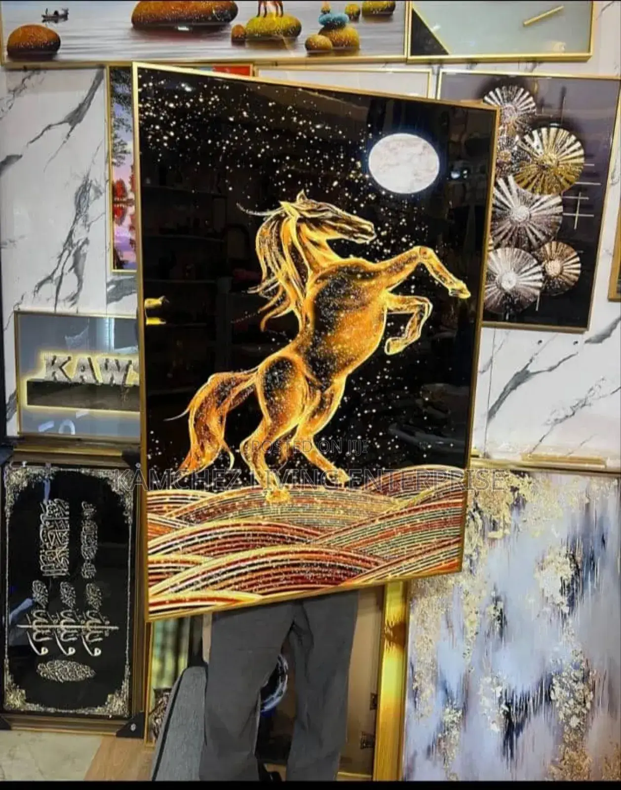 80x60cm Majestic Golden Horse Wall Art, Moonlit Background