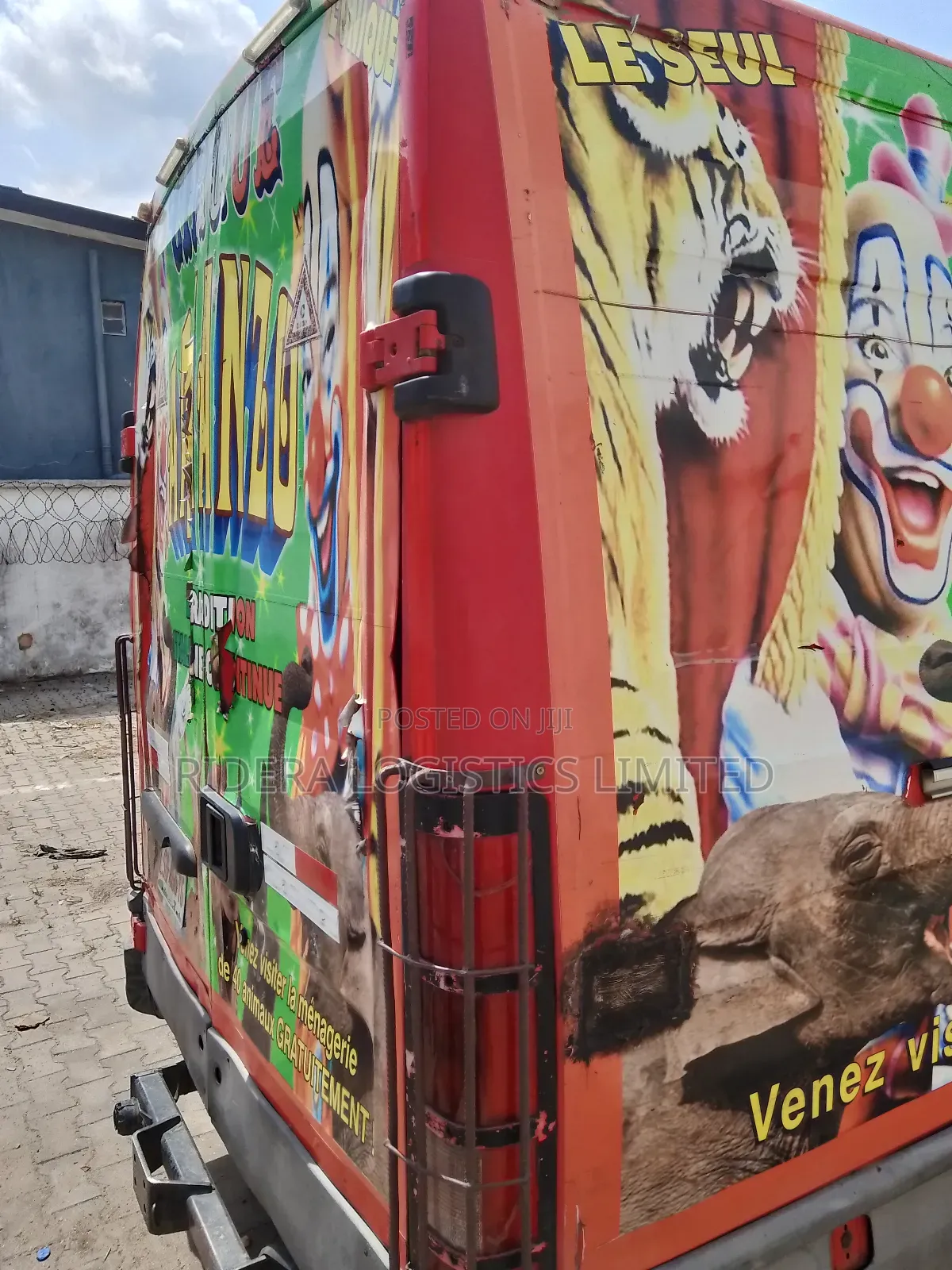 .	Well-maintained Van For Hire In Surulere