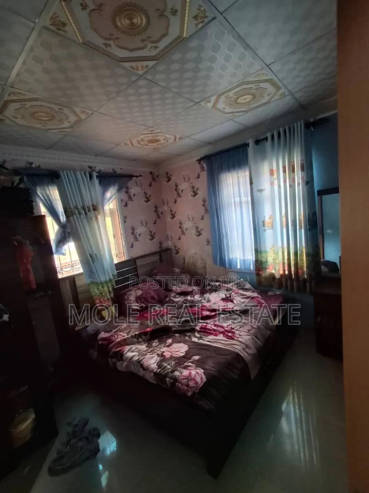 Luxery 3 Bed Gold Estate Ayobo All en Suit 4 Sale