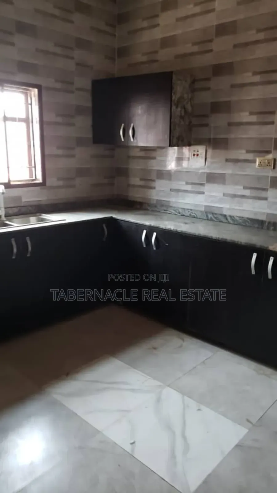 2bdrm Apartment in Greenleaf Estate, for rent