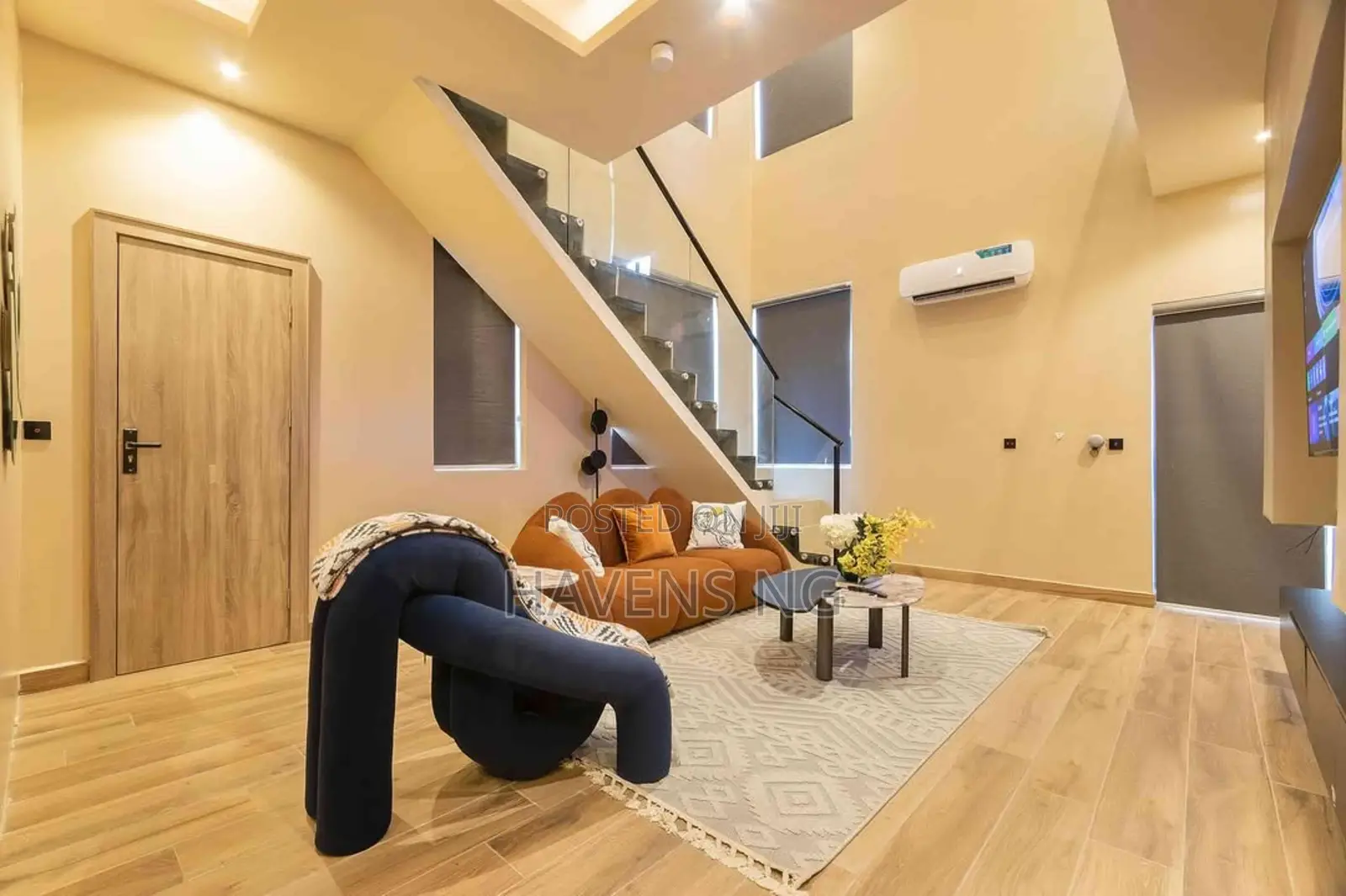 Beautiful and Cozy 1-Bedroom Loft Apartment in Lekki Right