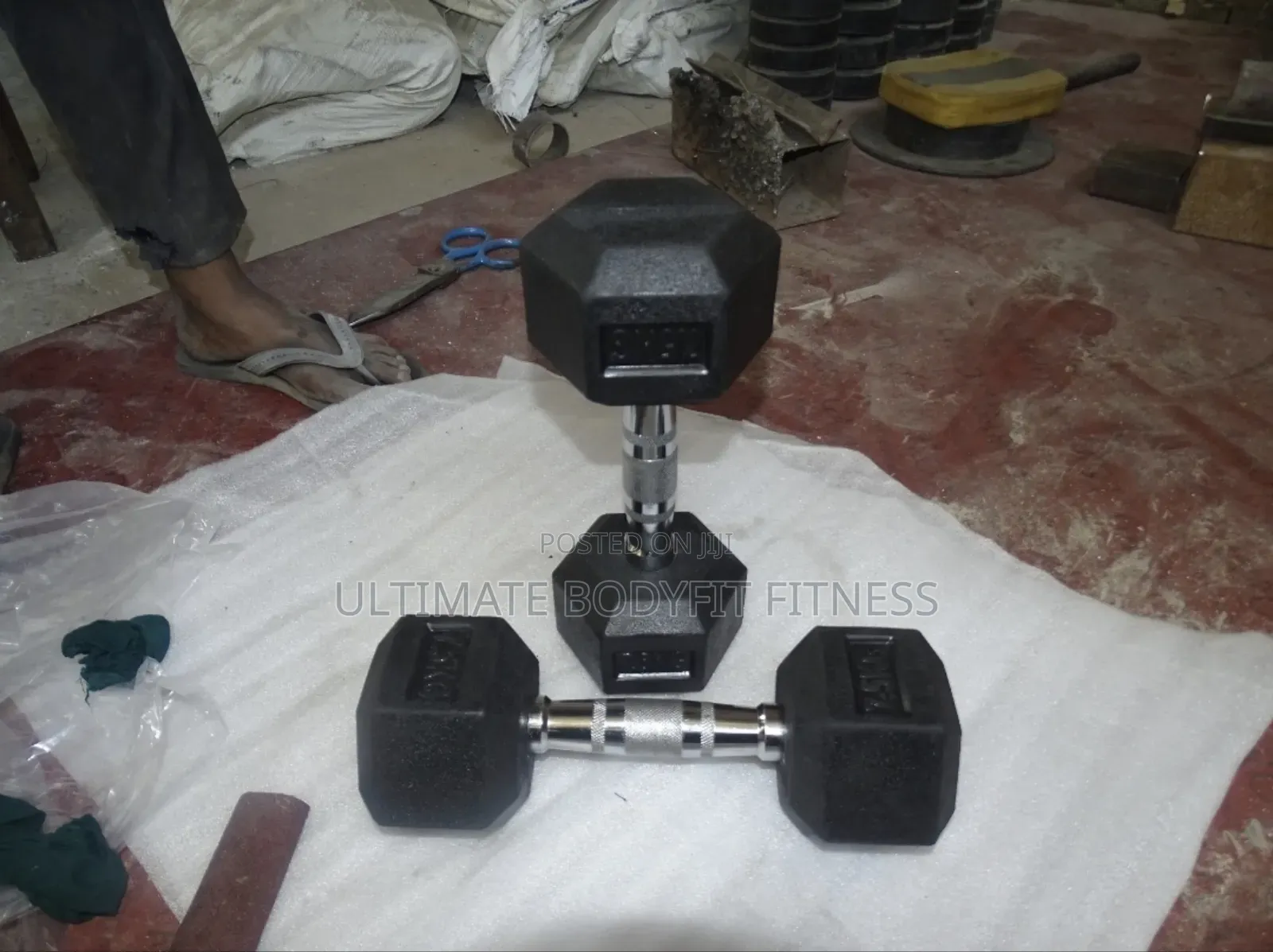 Brand New Hexagon 7.5kg Dummbell
