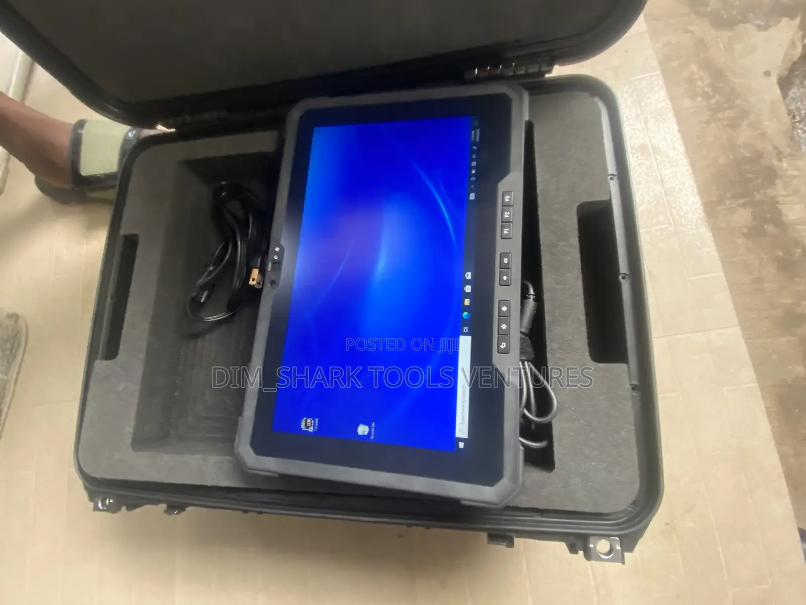 Getac F110 Rugged Tablet Box