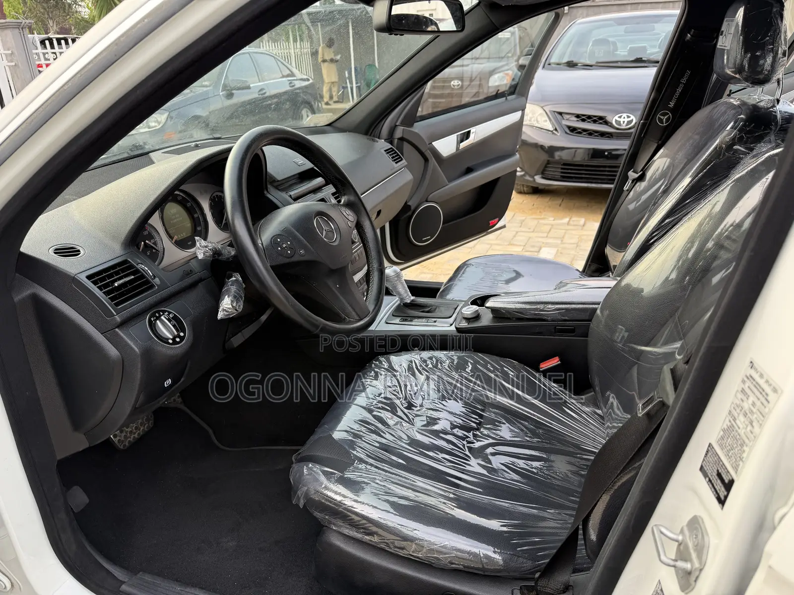 Mercedes-Benz C300 2008 White