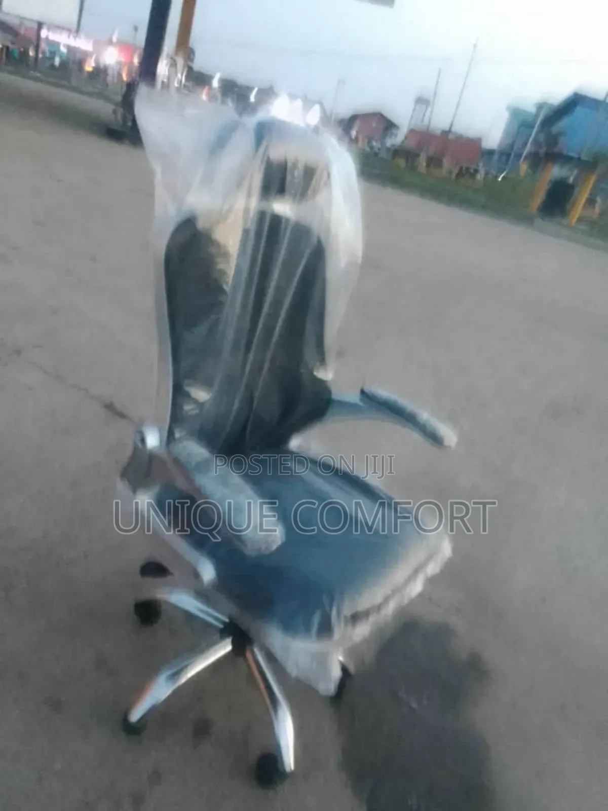 Imported Executive Ergonomic Office Chair With Head Rest