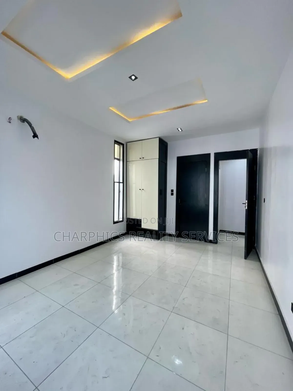 4bdrm Duplex in Ikate for sale