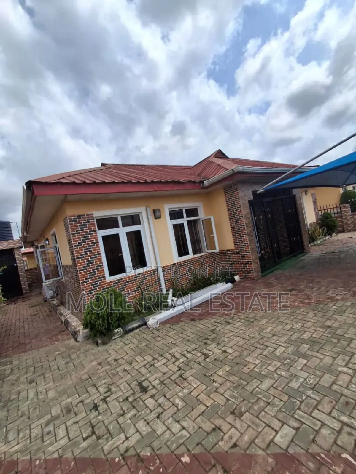 Luxery 3 Bedroom Bungalow Ishefun Ayobo