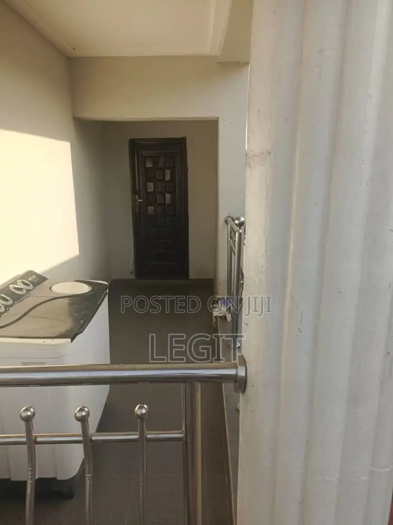 Furnished 7bdrm Duplex in Ibadan for sale
