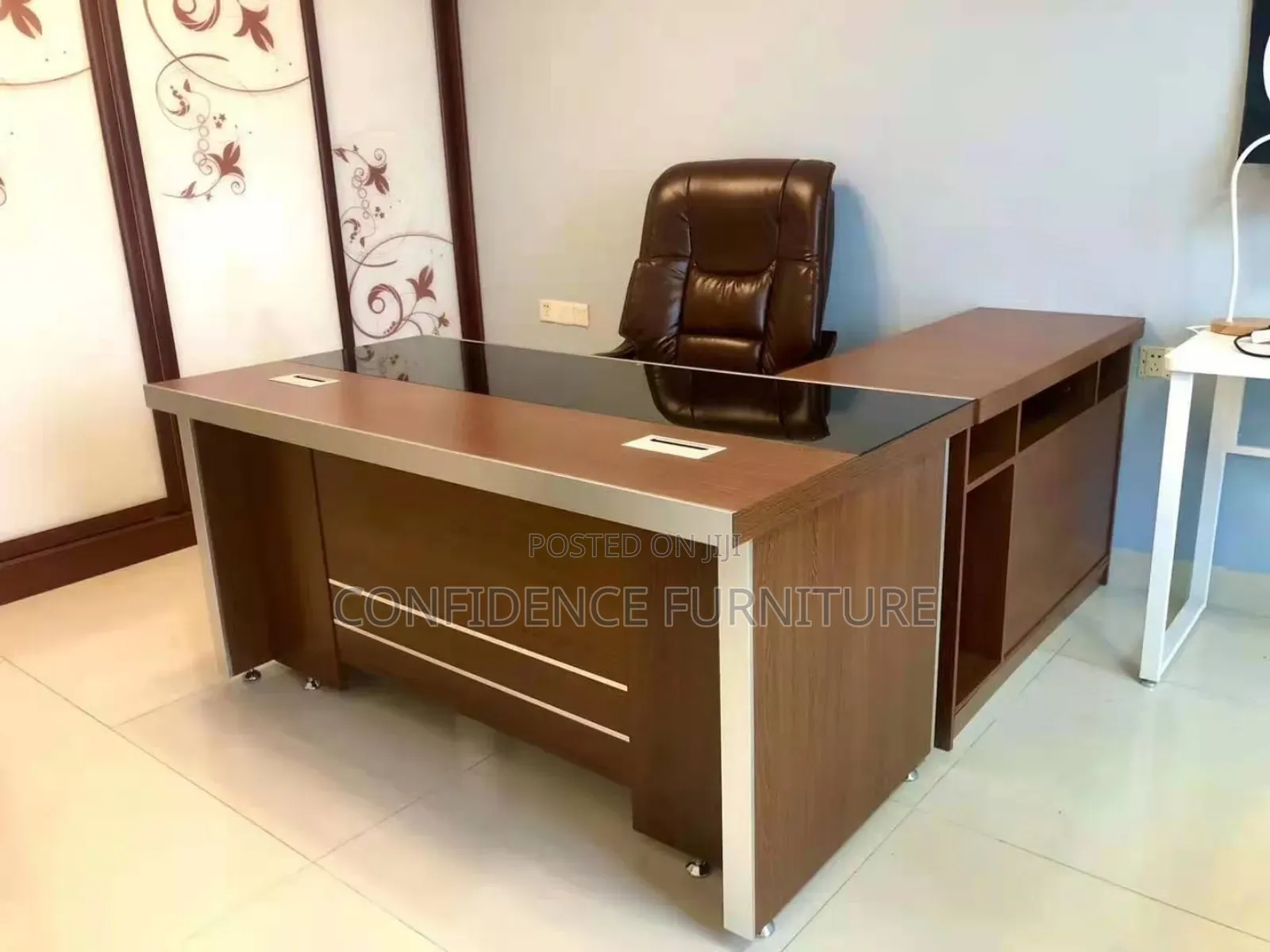 High Quality Executive Office Table 5.2fit