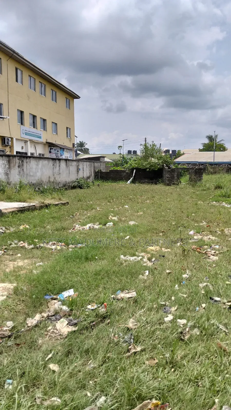 For Sale: 2 Plots on Eastwest Major Rd by MTN at Alakahia,Ph