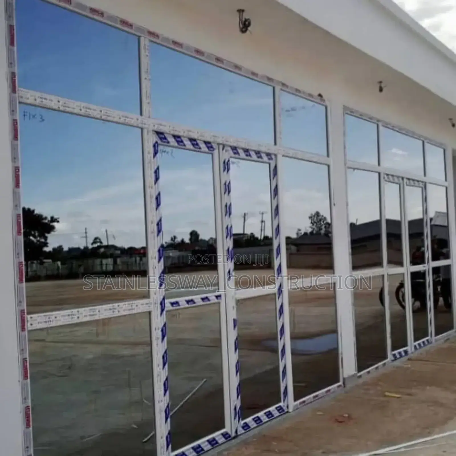 Office Partition With 6 Mm Glass and Aluminum Profile