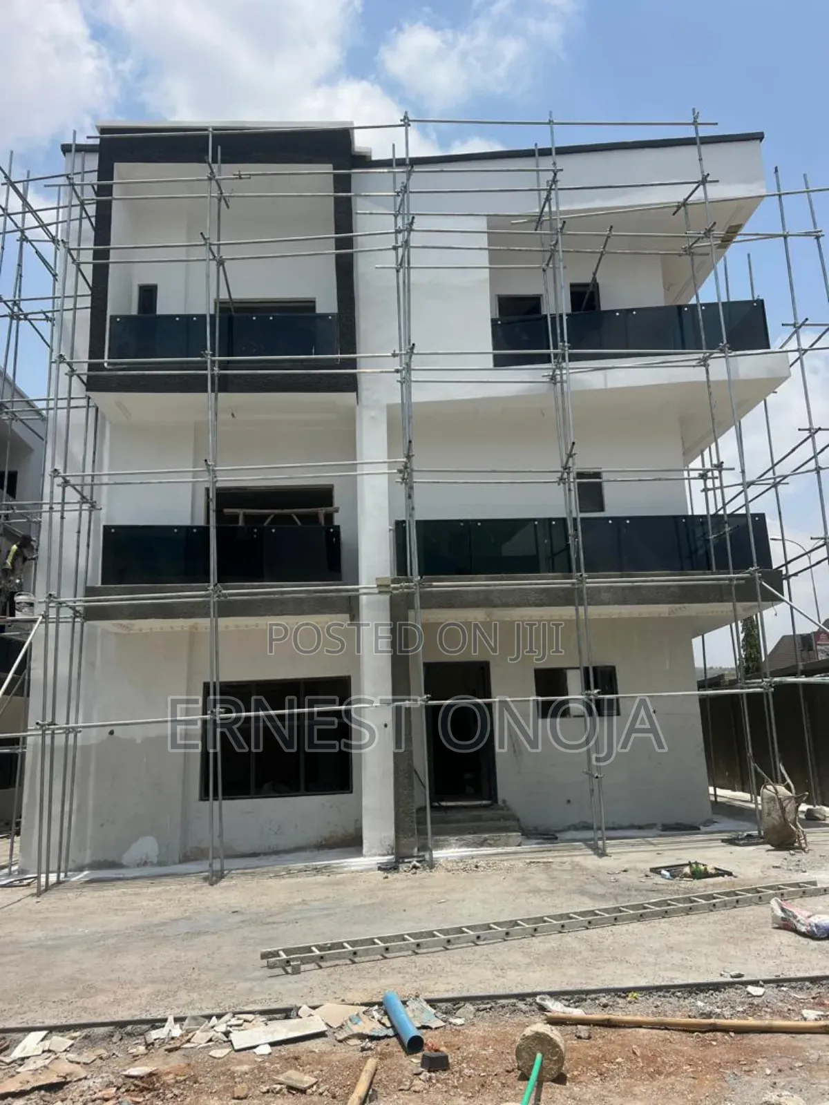 7bdrm Mansion in Katampe Extension for sale