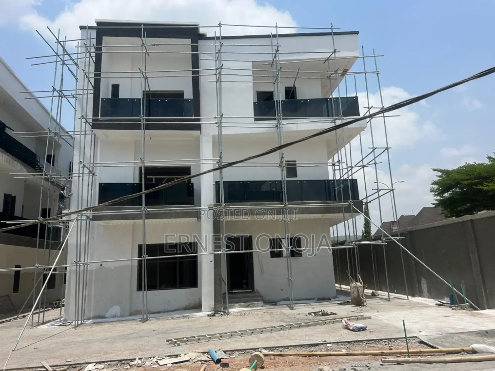 7bdrm Mansion in Katampe Extension for sale