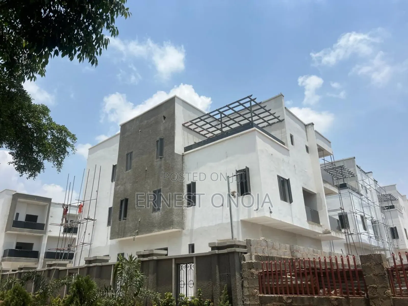 7bdrm Mansion in Katampe Extension for sale