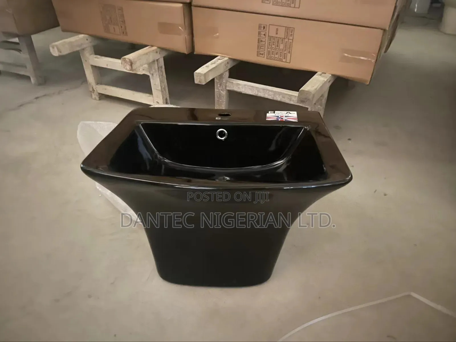 Square Executive Washing Hand Basin