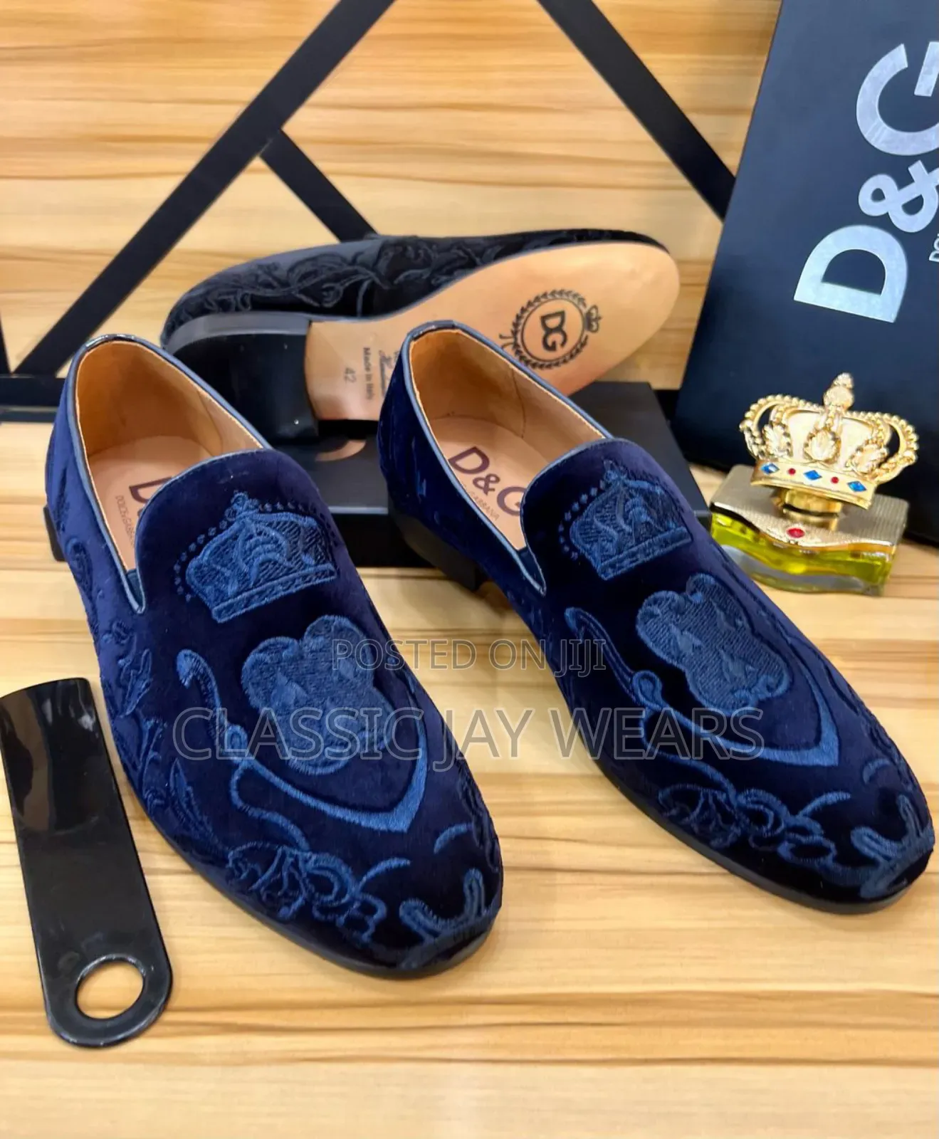 Full Swede D G Shoe Collections Available in Sizes