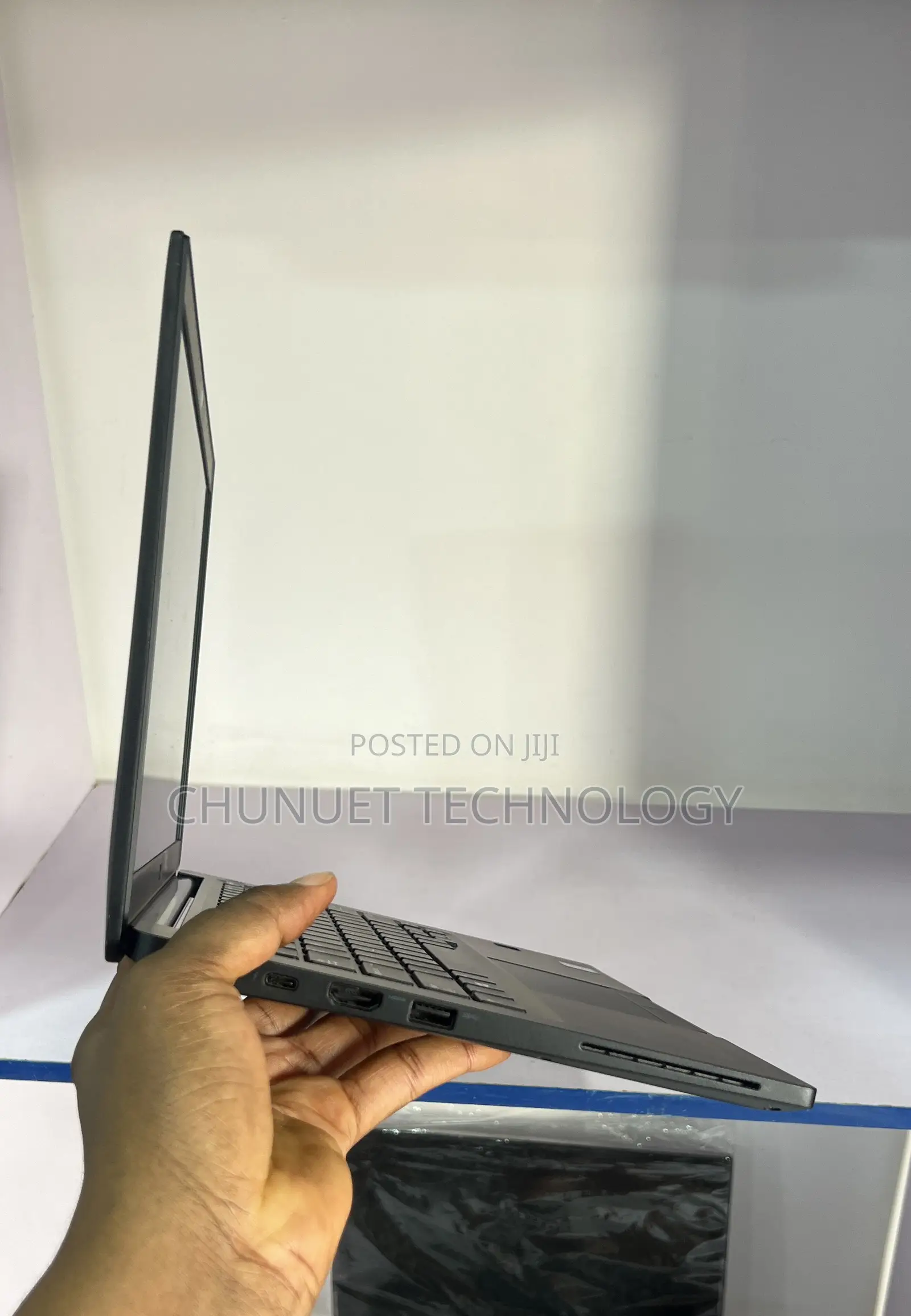 Laptop Dell Latitude 7390 8GB Intel Core i7 SSD 256GB