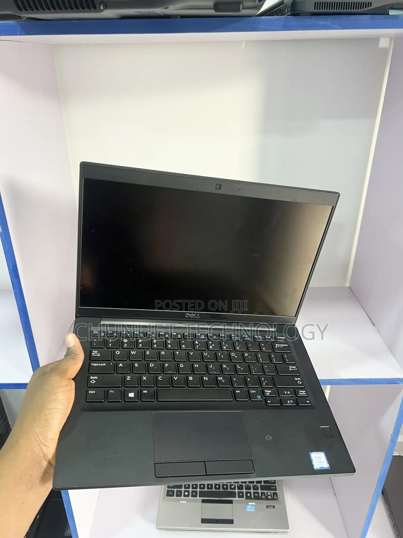 Laptop Dell Latitude 7390 8GB Intel Core i7 SSD 256GB
