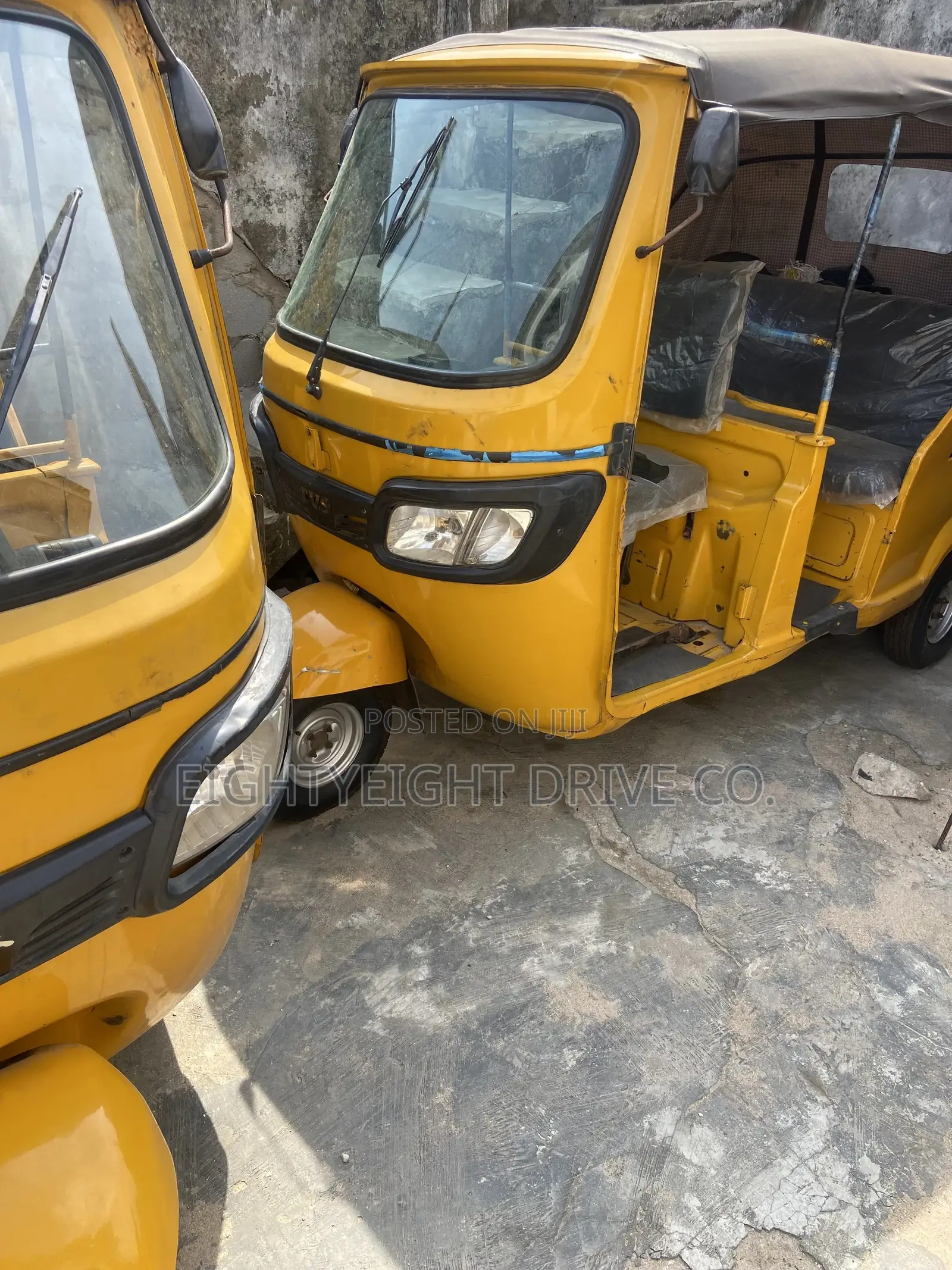 TVS King Deluxe Plus iTouch Start 2023 Yellow