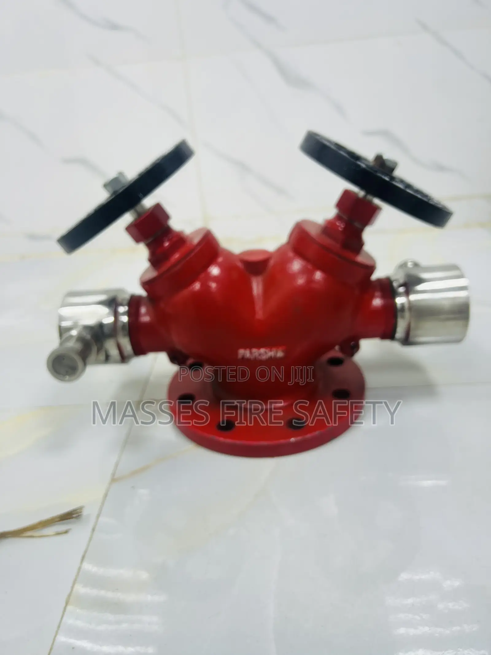 Double Head Landing Valve