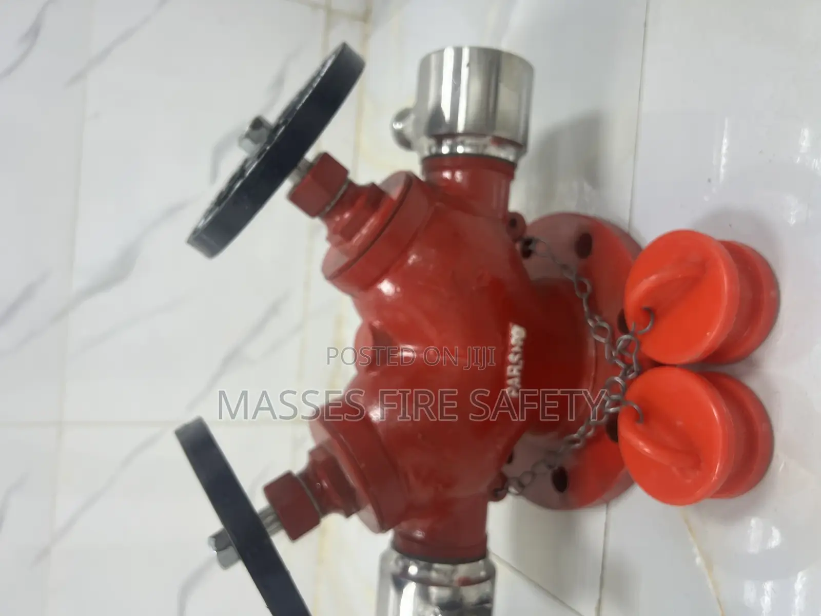 Double Head Landing Valve
