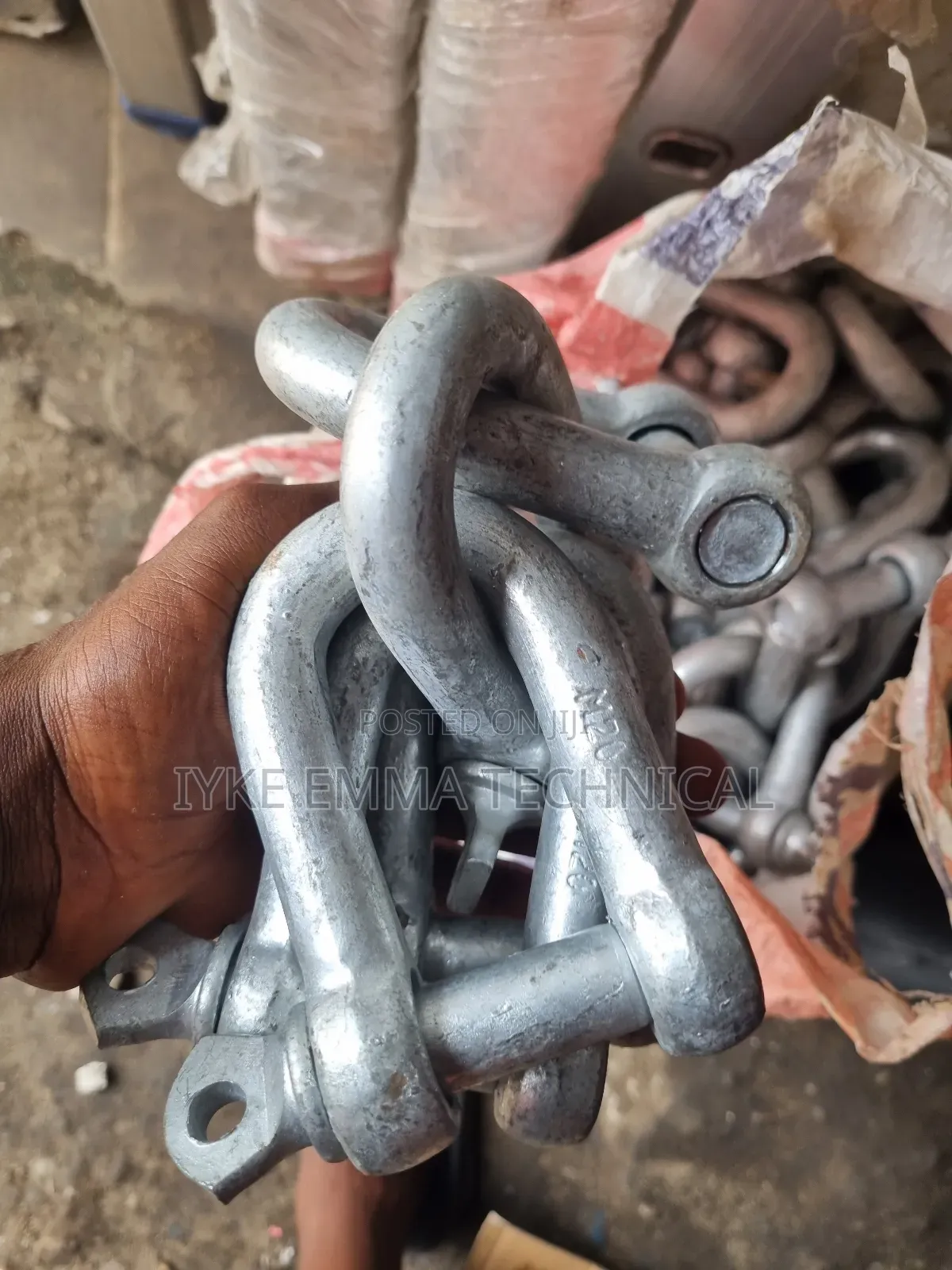 20mm Galvanized D-Shackle