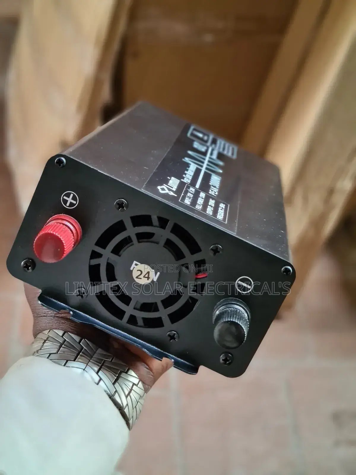 High Quality 3000w 12/24v Pure Sine Wave Serchet Inverter