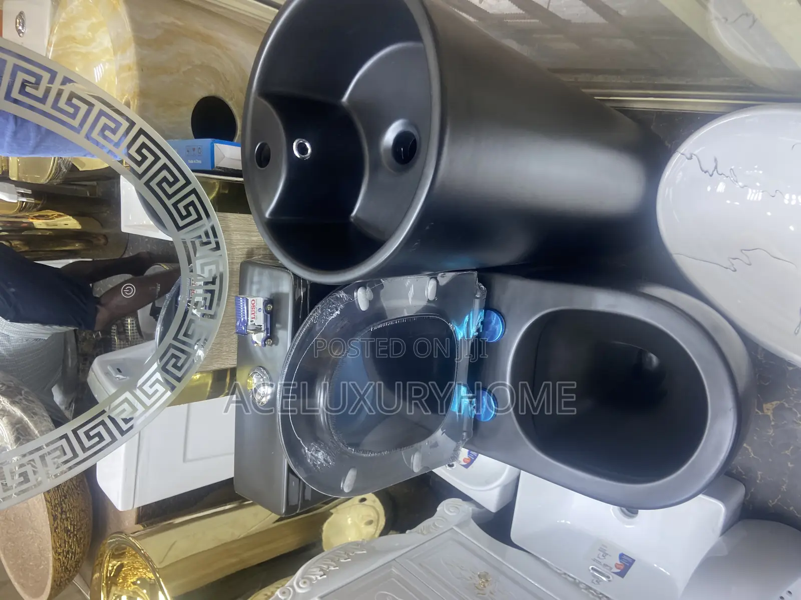 Water Closet Black Luxury