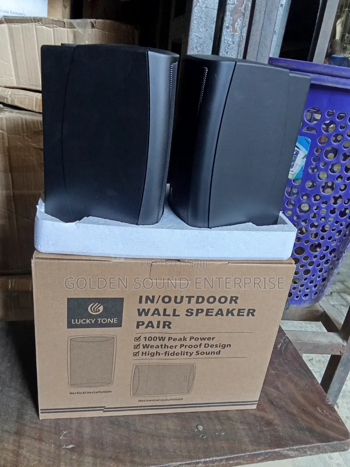 Lucky Tone in/Outdoor Wall Speaker Pair Model Wp415lwpb