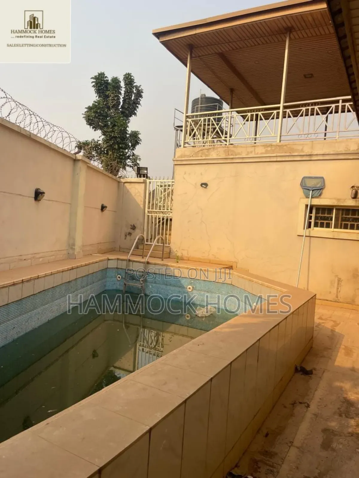 5bdrm Duplex in Akobo for sale