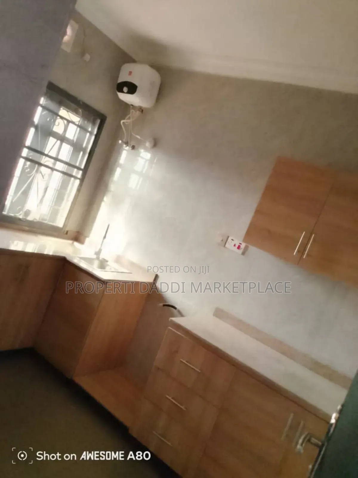 2bdrm Block of Flats in Ayobo for sale