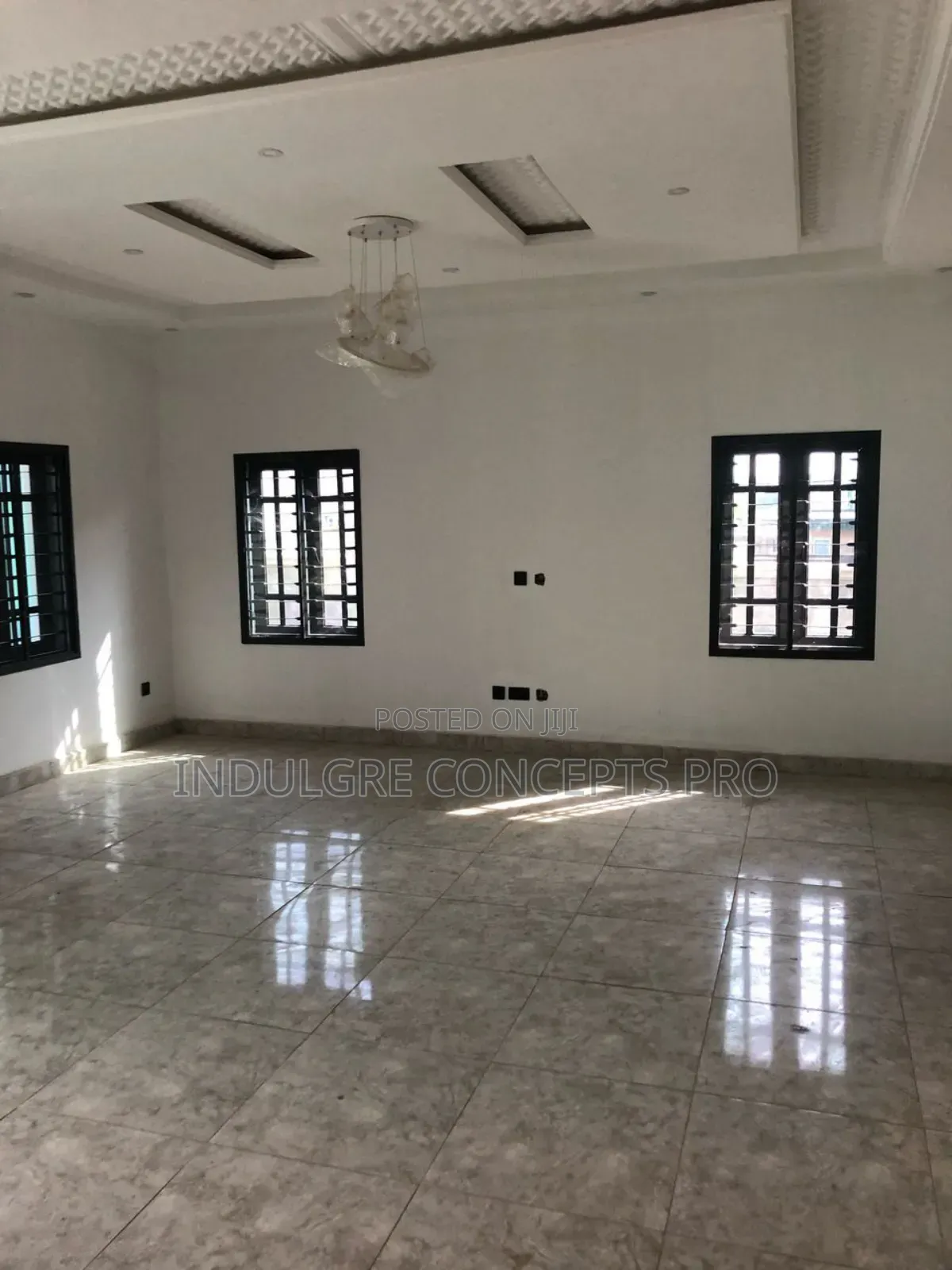 3bdrm Duplex in Leisure Court Estste, Lugbe District for rent