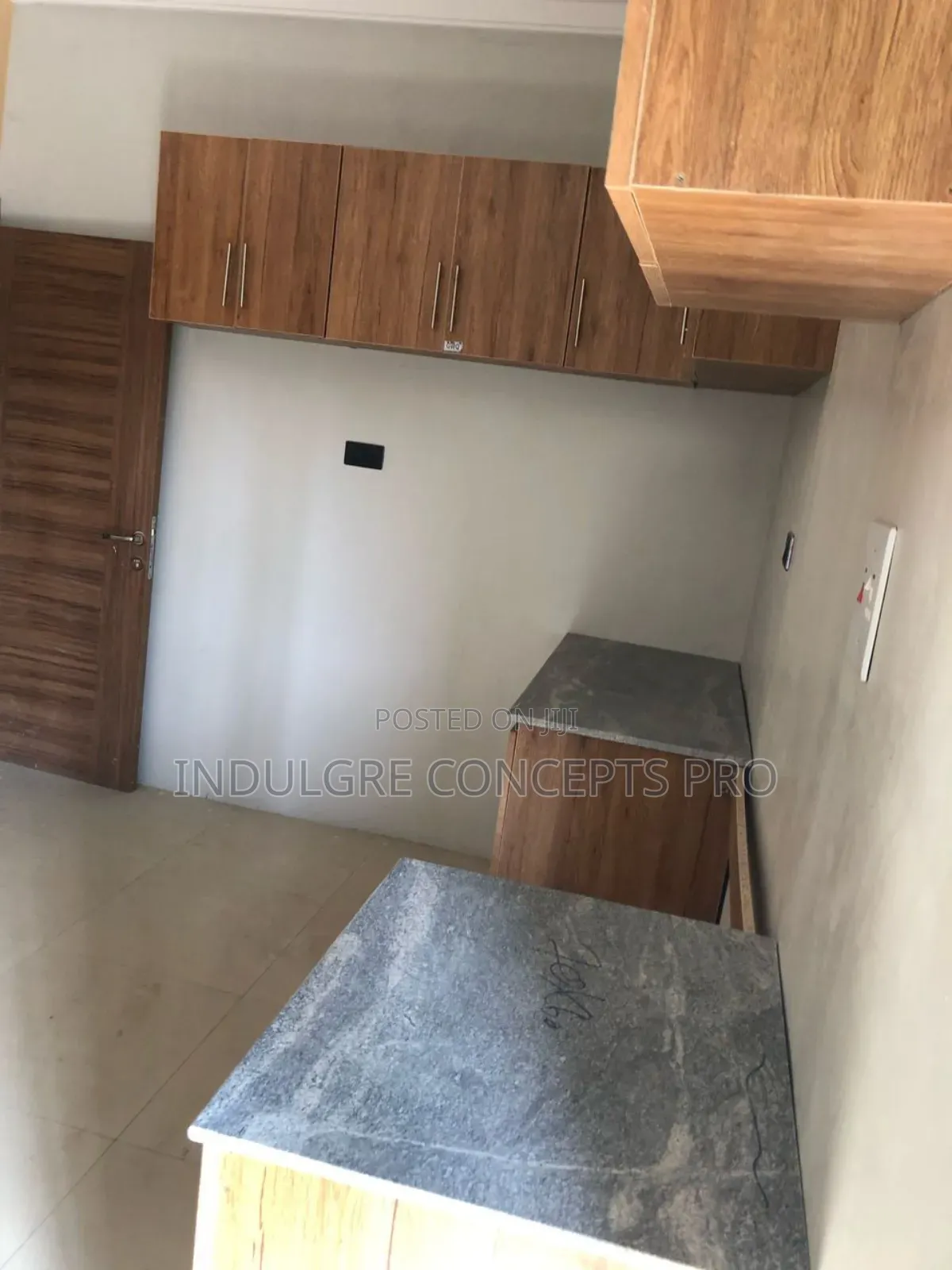 3bdrm Duplex in Leisure Court Estste, Lugbe District for rent