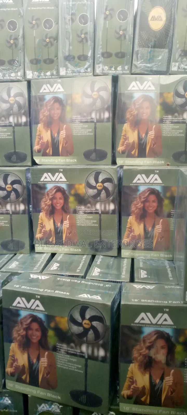 Ava 18 Inches Standing Fan Black
