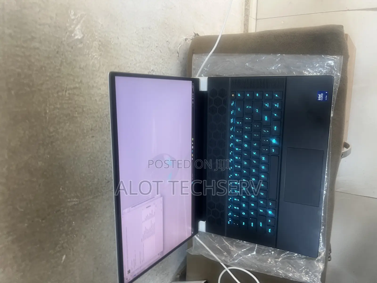 Laptop Dell Alienware X16 R2 32GB Intel Core Ultra 9 SSD 1T