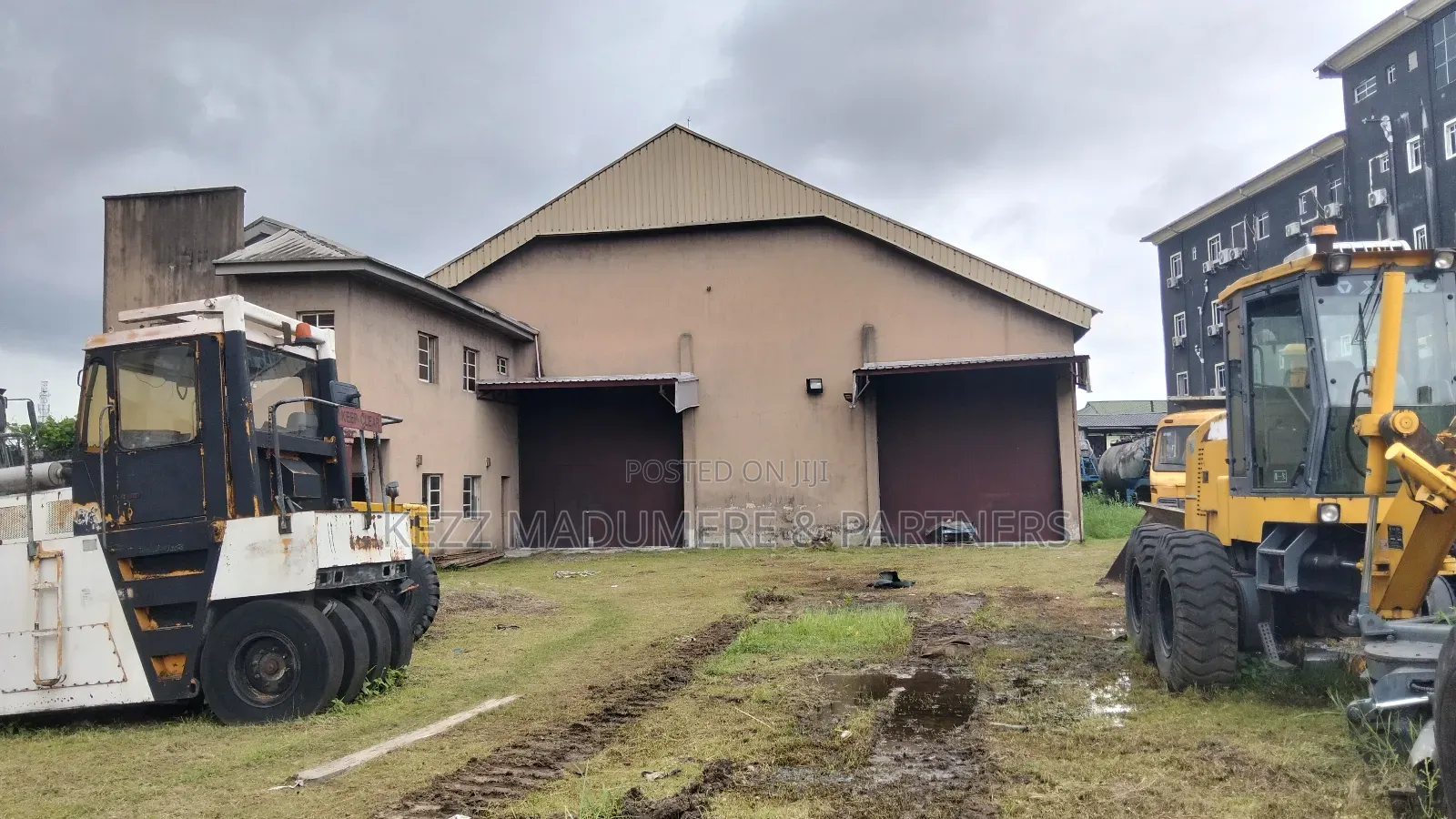 For Sale: Warehouse on 13 Plots on Major Stadium Rd