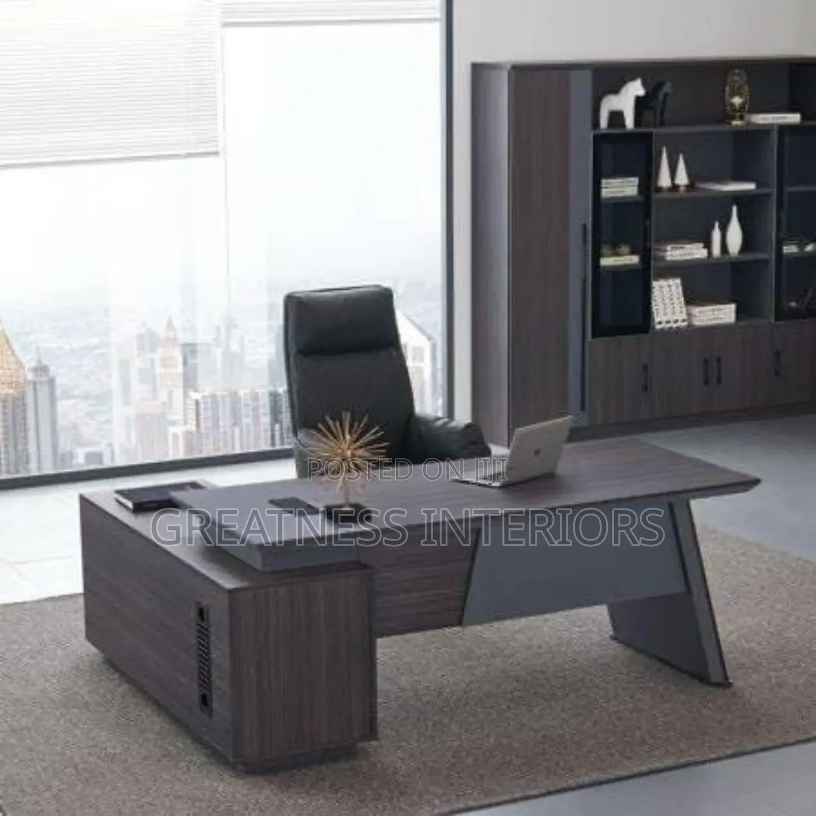 Top Quality Imported Office Table