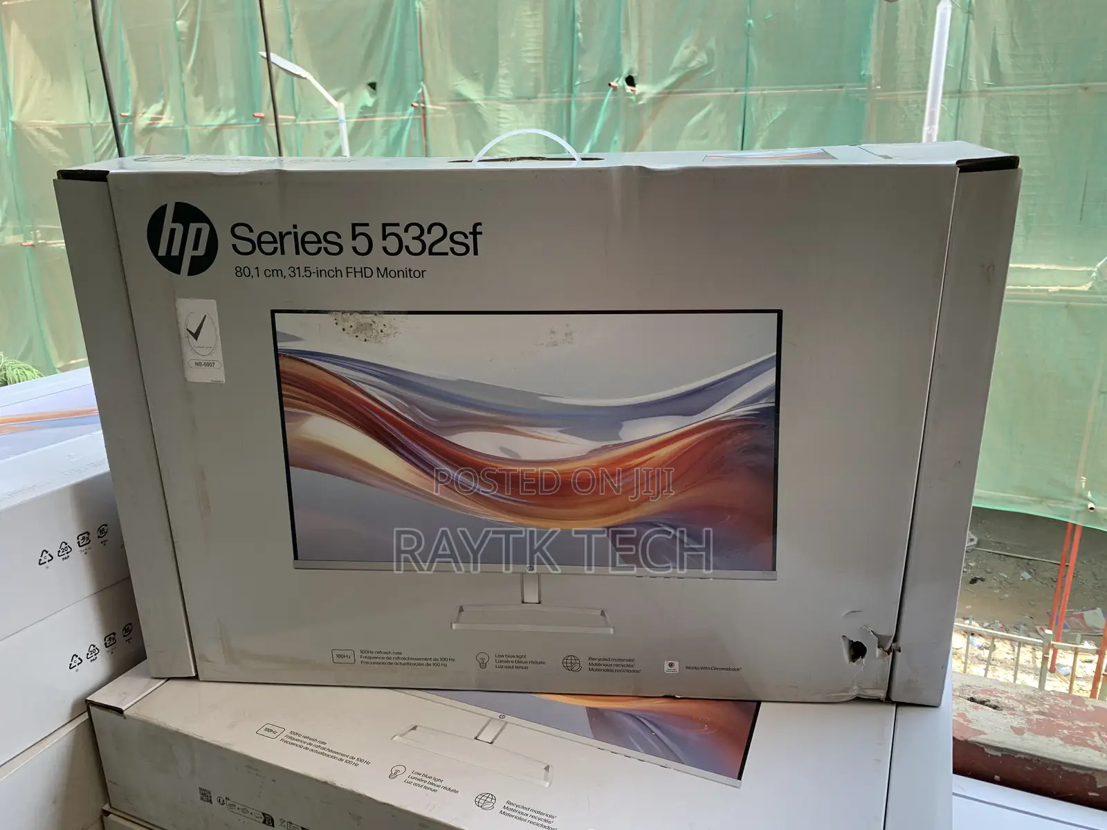 HP Monitor 32 Inches Series 5