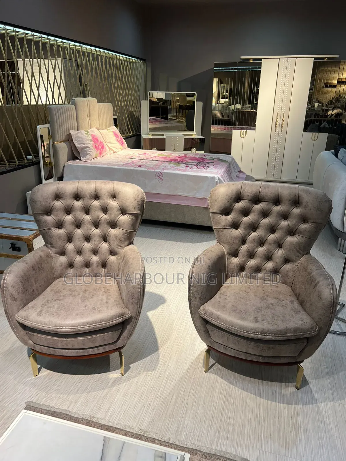 Luxury High Top-Quality Turkish Exquisite Sofa