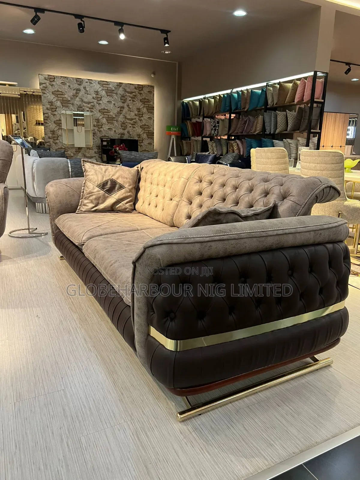 Luxury High Top-Quality Turkish Exquisite Sofa
