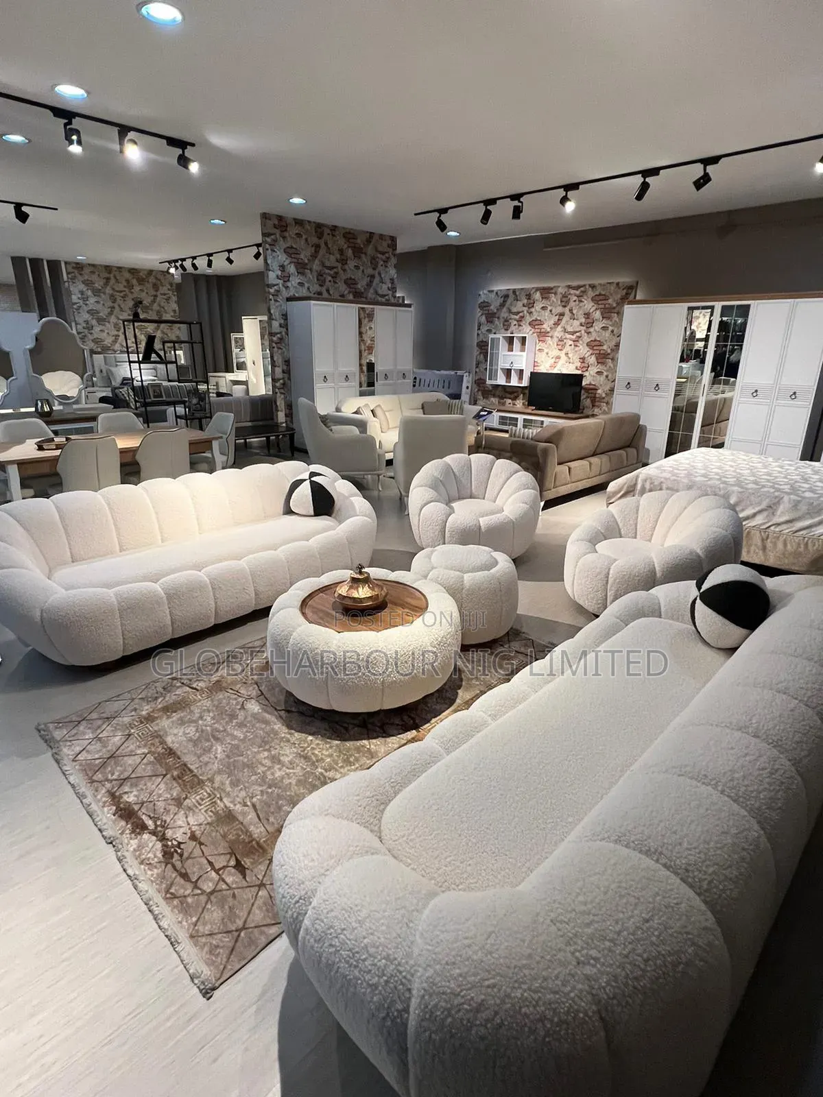 Luxury High Top-Quality Turkish Exquisite Sofa
