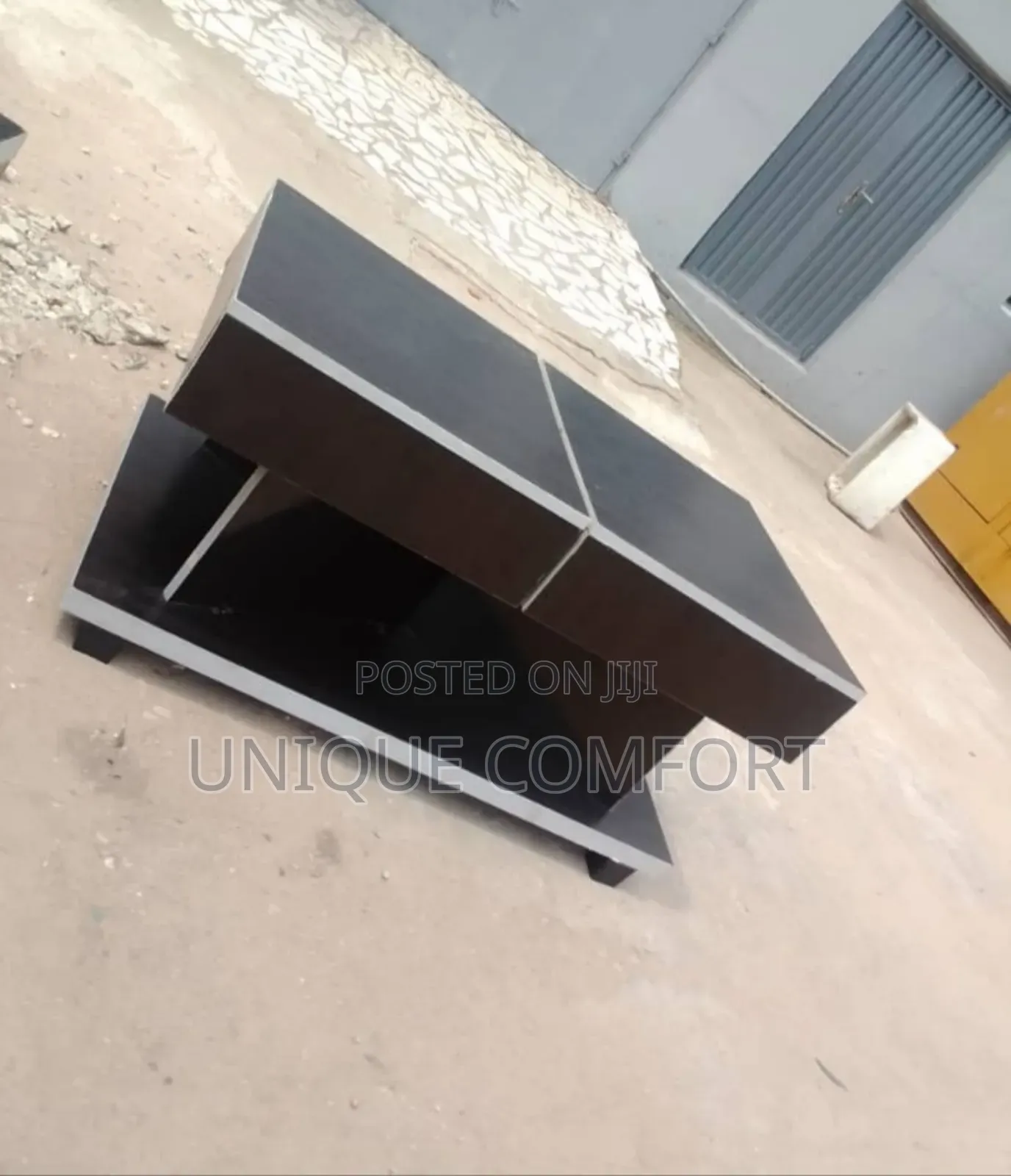 Top Quality Tv Stand and Adjustable Center Table