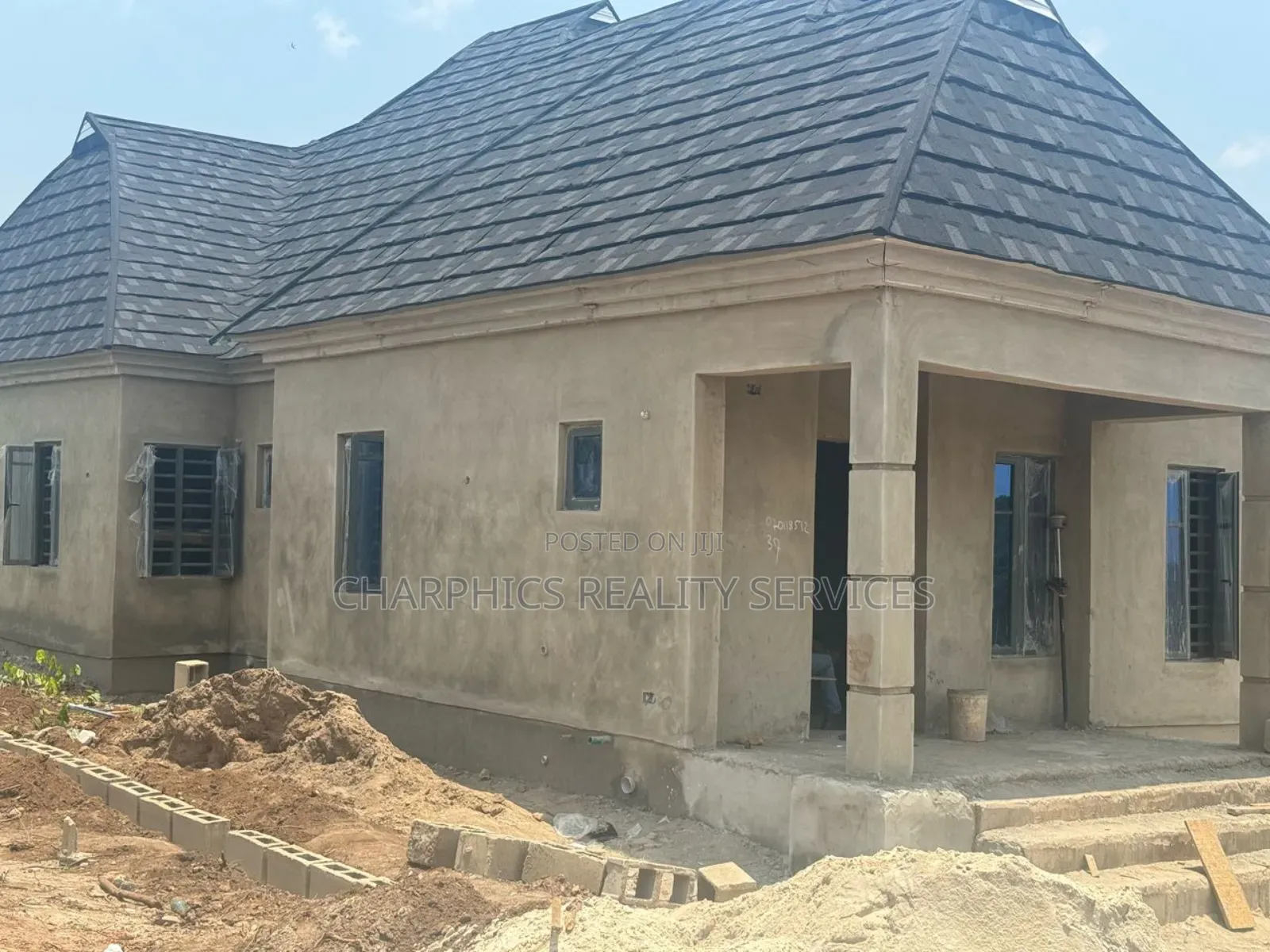 3bdrm Bungalow in Epe for sale