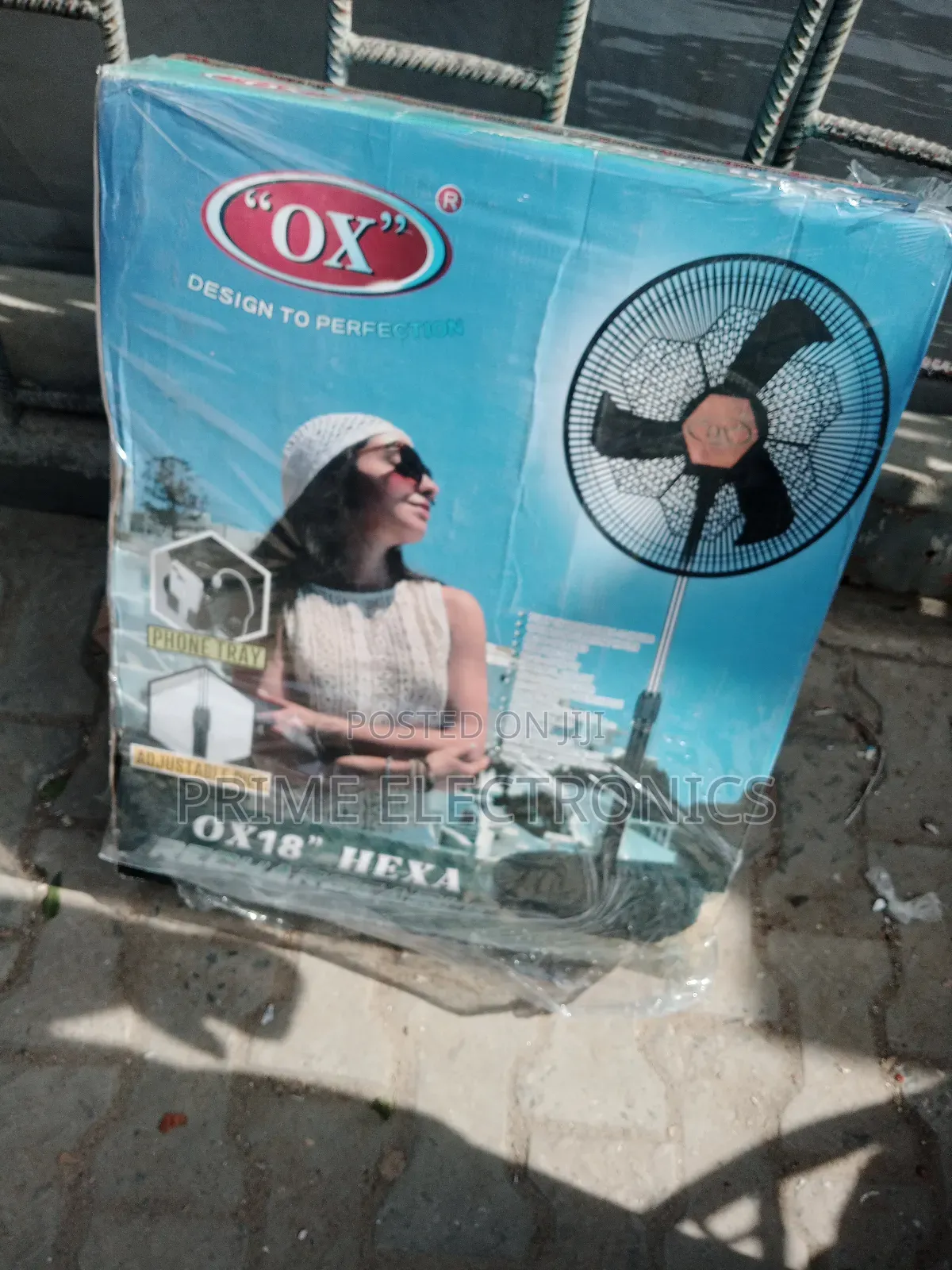 Ox Rechargeable Fan 18"