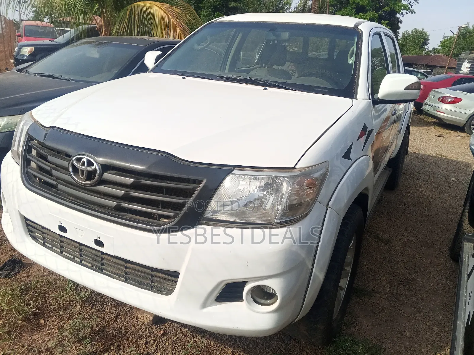 Toyota Hilux SR5 2014 White