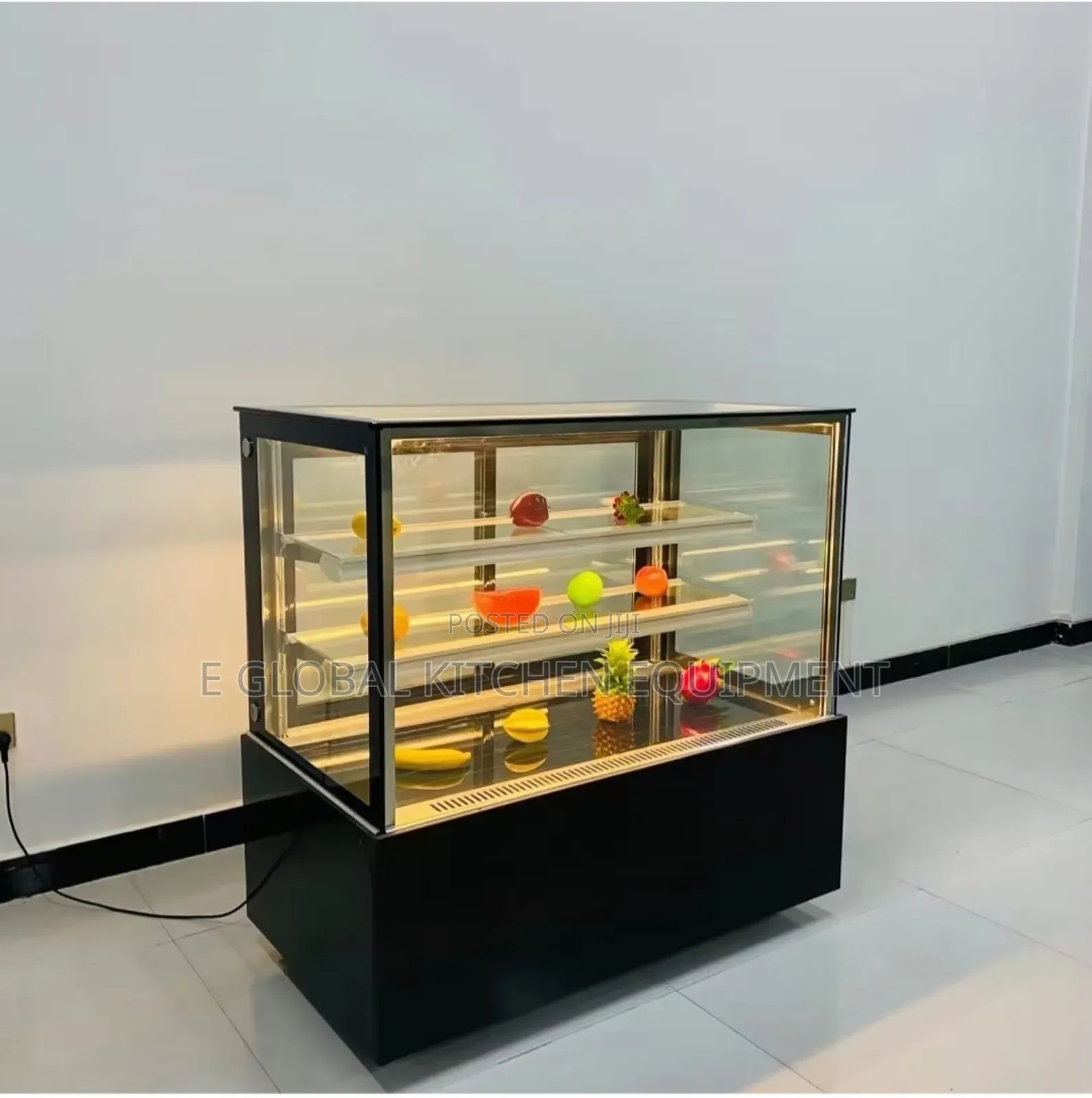 Industrial Cake Chiller Display 4ft