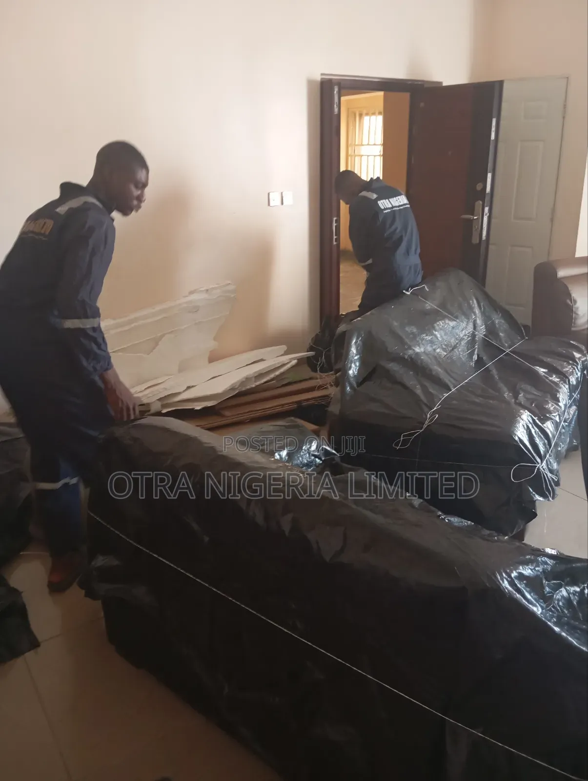 High Quality Moving, Removals Logistics Service